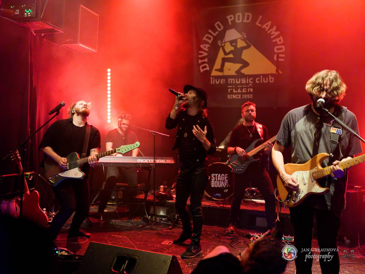 StageBound festival se přesunul do Plzně, v Divadle pod lampou vystoupil Pan Lynx a další
