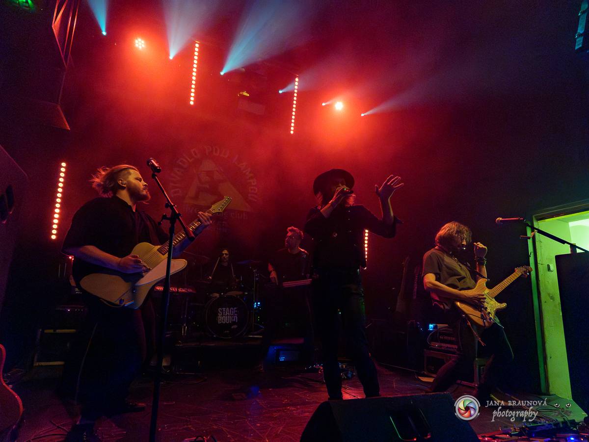StageBound festival se přesunul do Plzně, v Divadle pod lampou vystoupil Pan Lynx a další