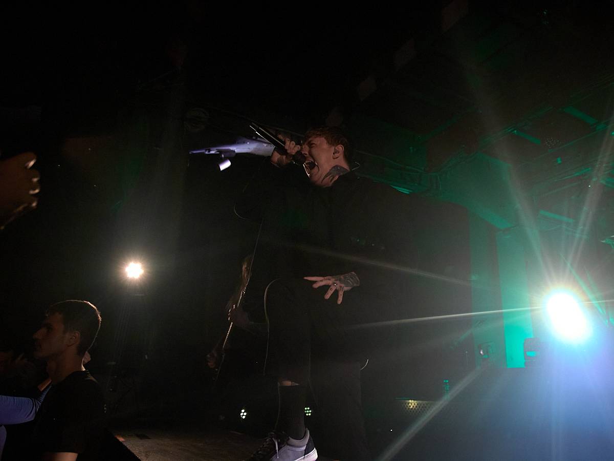 Metalcorový nářez v MeetFactory. Bleed From Within představili fanouškům nové album