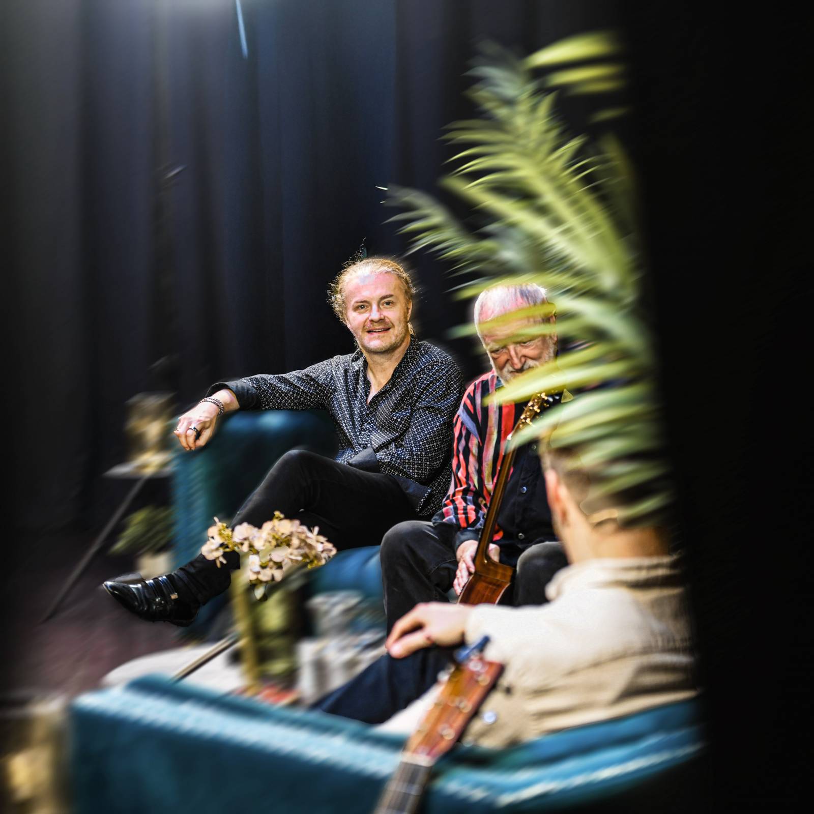 Pavel Šporcl, Eva Burešová, Štěpán Rak a Thom Artway bavili publikum v talkshow U Aleše na střeše