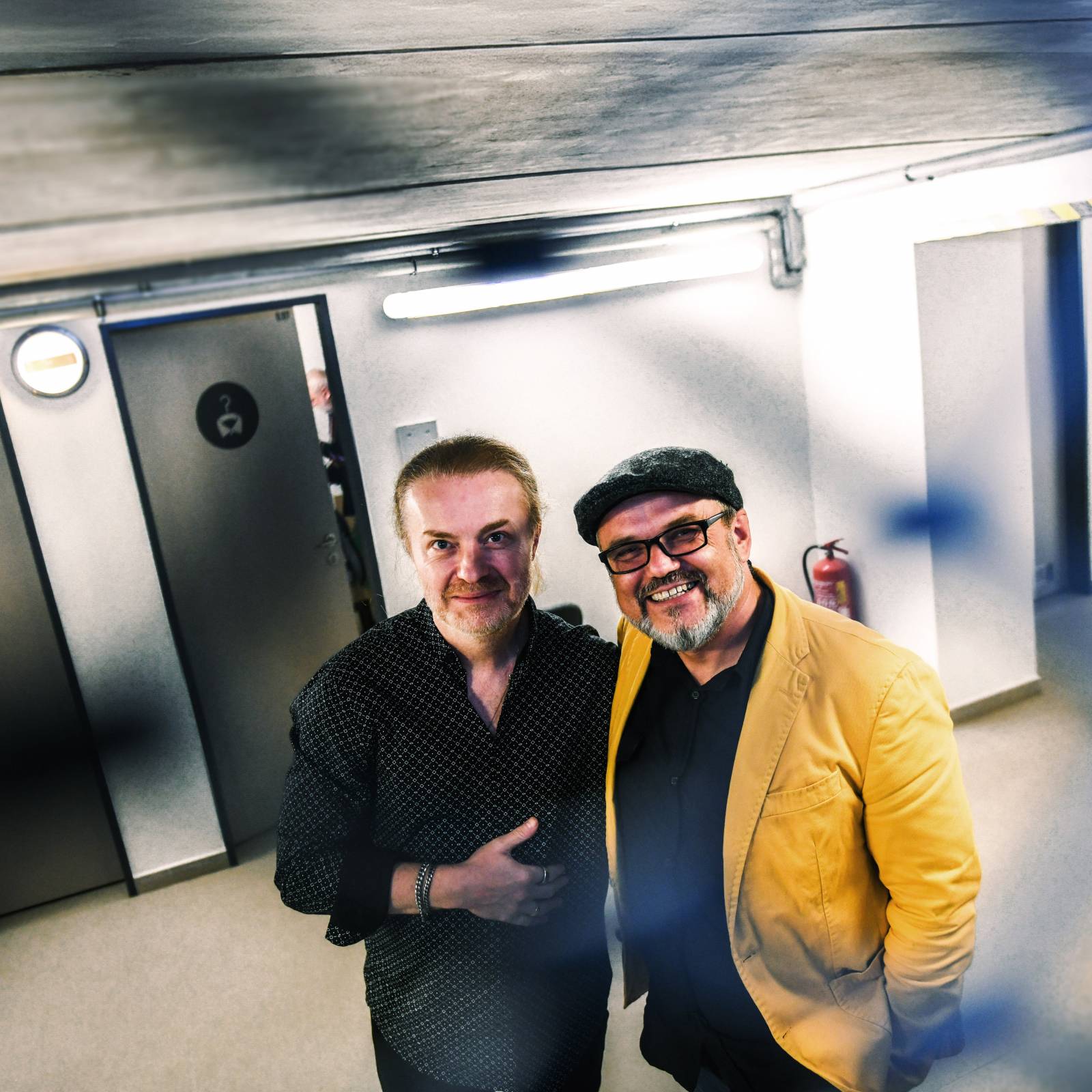 Pavel Šporcl, Eva Burešová, Štěpán Rak a Thom Artway bavili publikum v talkshow U Aleše na střeše