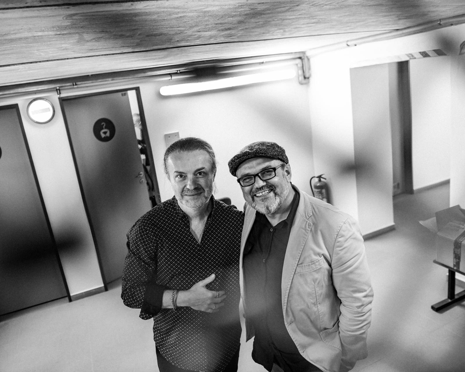 Pavel Šporcl, Eva Burešová, Štěpán Rak a Thom Artway bavili publikum v talkshow U Aleše na střeše