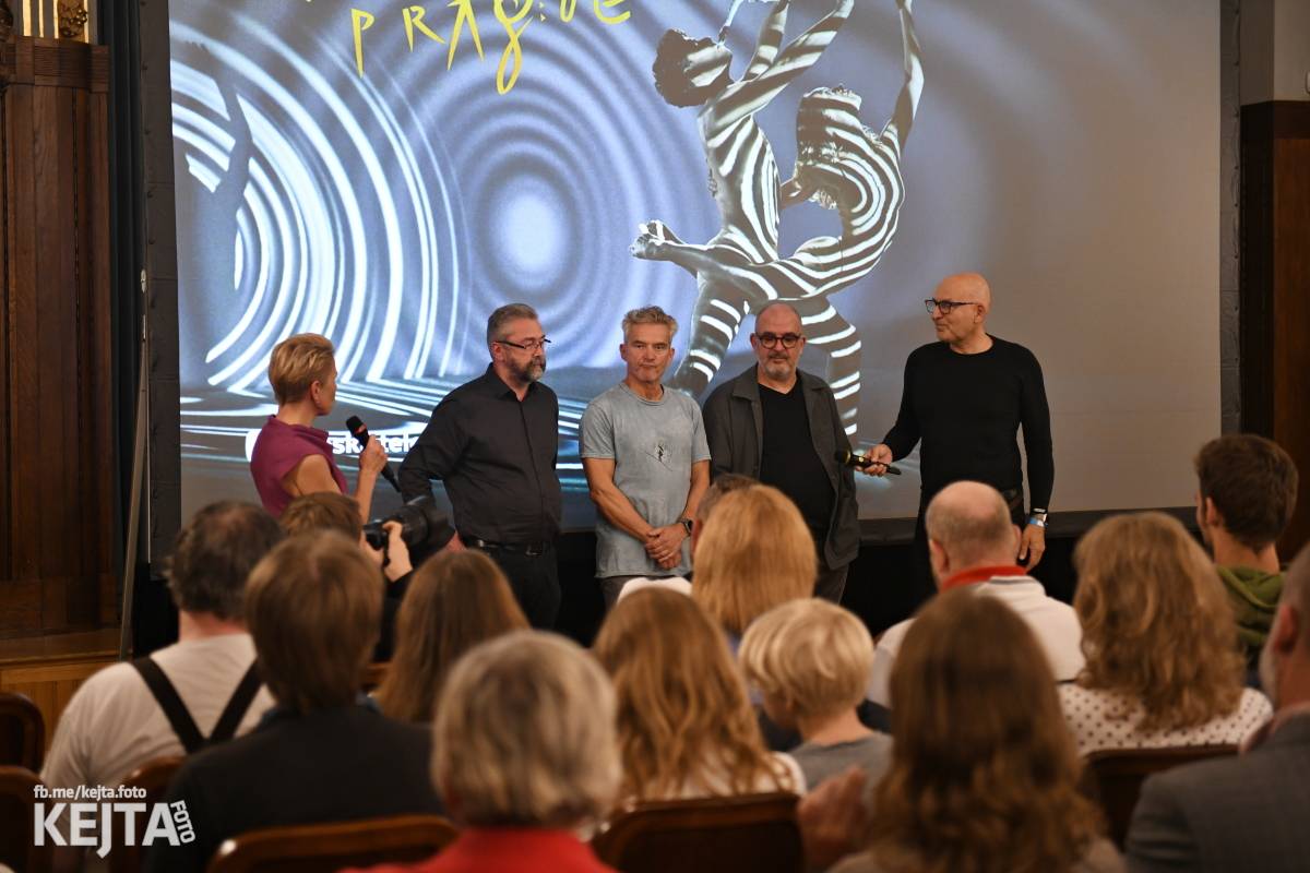 Tři sestry slaví čtyřicet let: Zlatá Praha uvedla dokument plný archivních záběrů, sahulovek i alkoholových eskapád