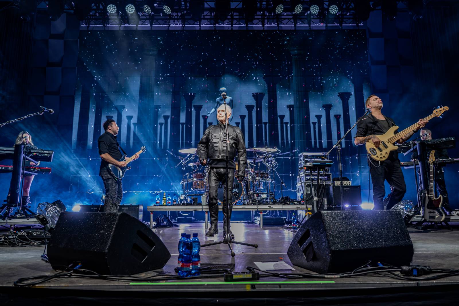 Relax, don't do it! Holly Johnson konečně přivezl hity Frankie Goes To Hollywood do Prahy 