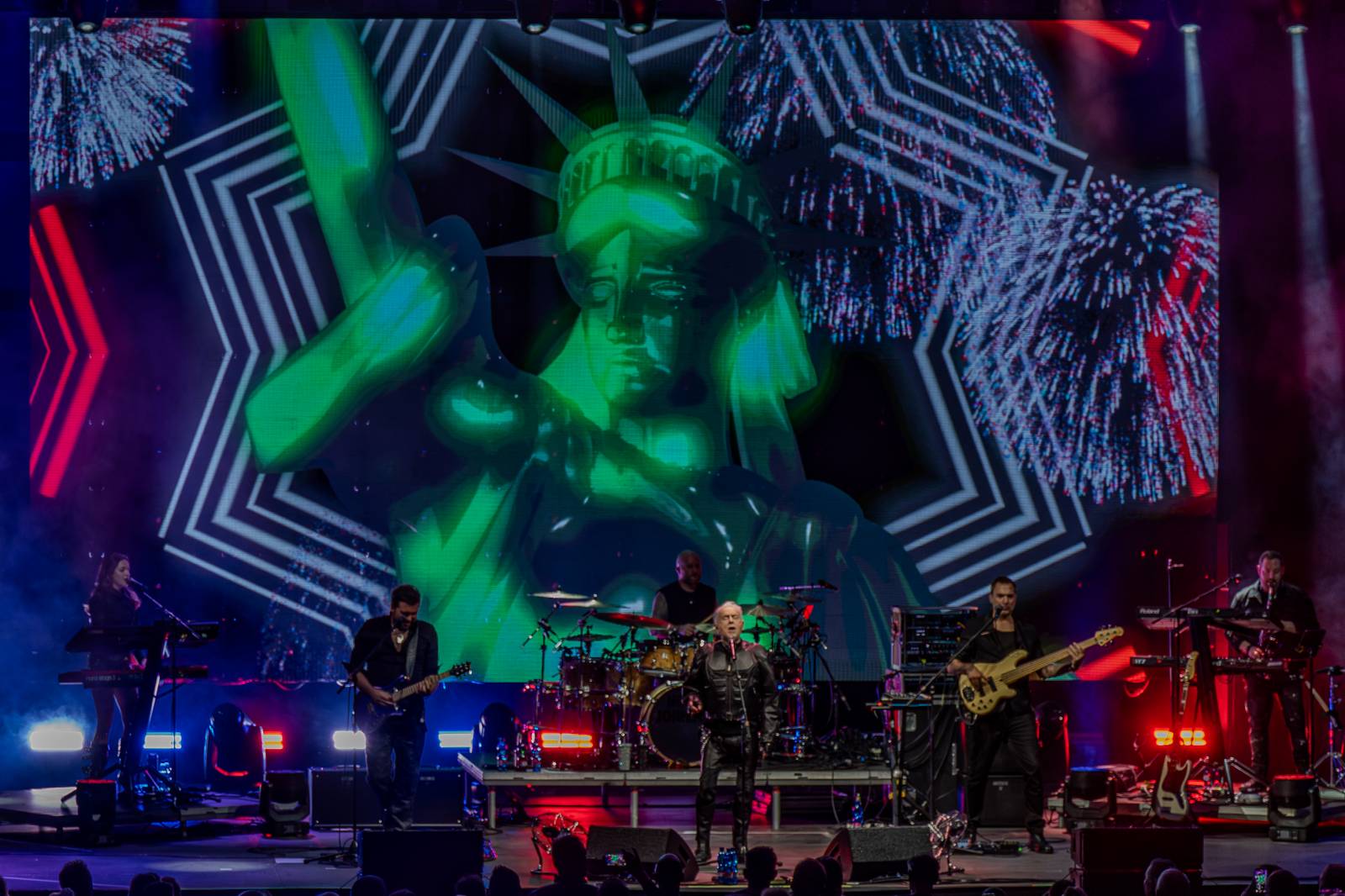 Relax, don't do it! Holly Johnson konečně přivezl hity Frankie Goes To Hollywood do Prahy 