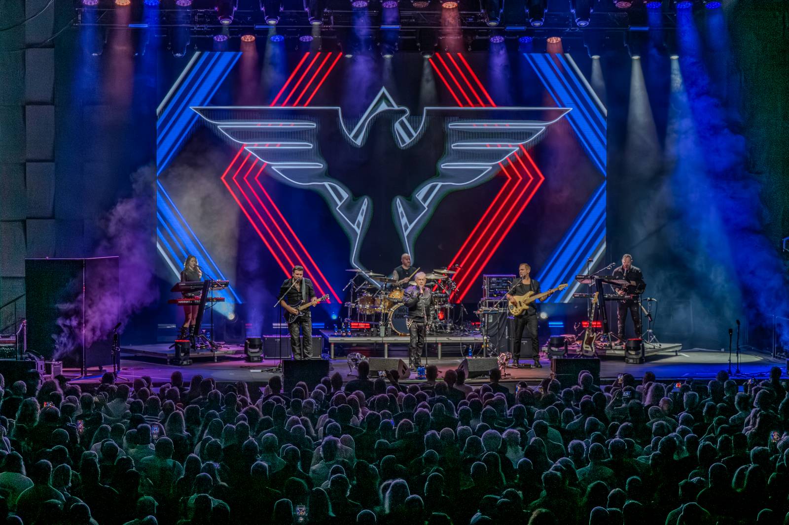 Relax, don't do it! Holly Johnson konečně přivezl hity Frankie Goes To Hollywood do Prahy 