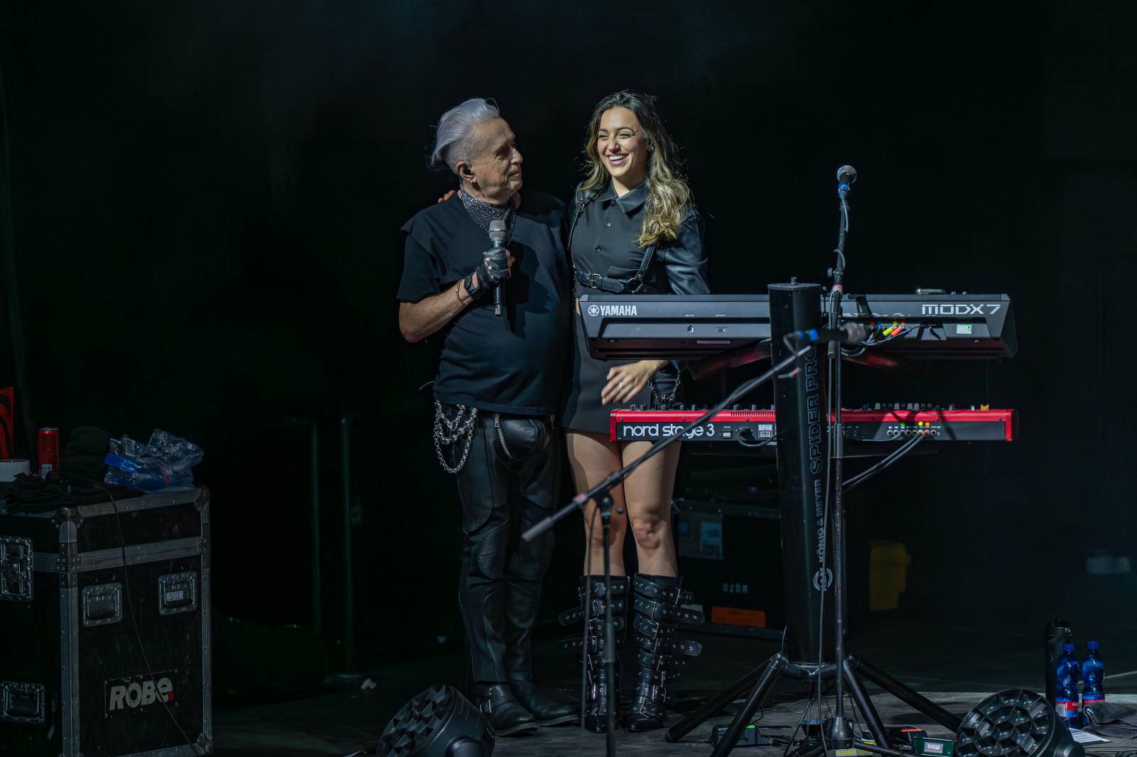 Relax, don't do it! Holly Johnson konečně přivezl hity Frankie Goes To Hollywood do Prahy 