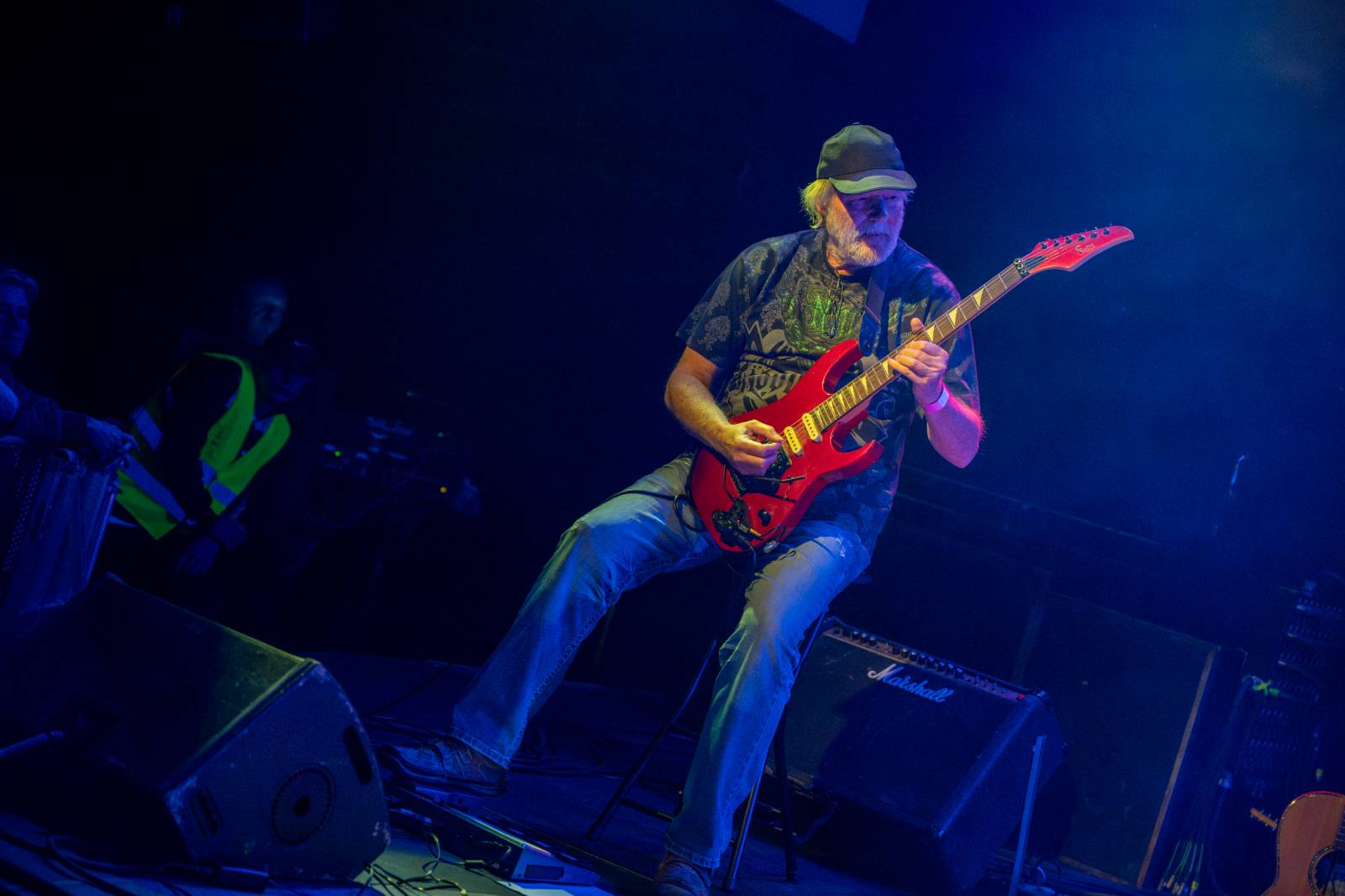 Progres 2 oslavili v zaplněném Lucerna Music Baru zlatou desku za aktuální album