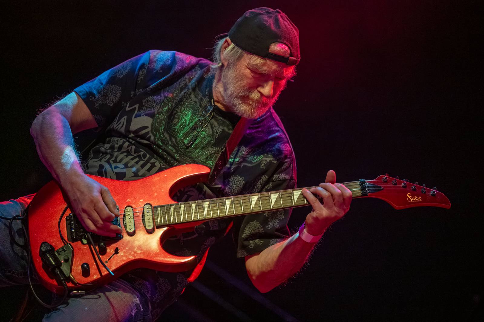 Progres 2 oslavili v zaplněném Lucerna Music Baru zlatou desku za aktuální album