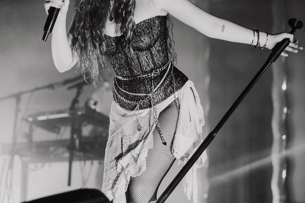 Brno zažilo hudební extázi: MYDY a We Are Domi roztančili Flédu