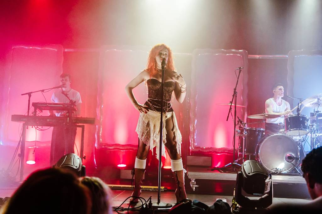 Brno zažilo hudební extázi: MYDY a We Are Domi roztančili Flédu