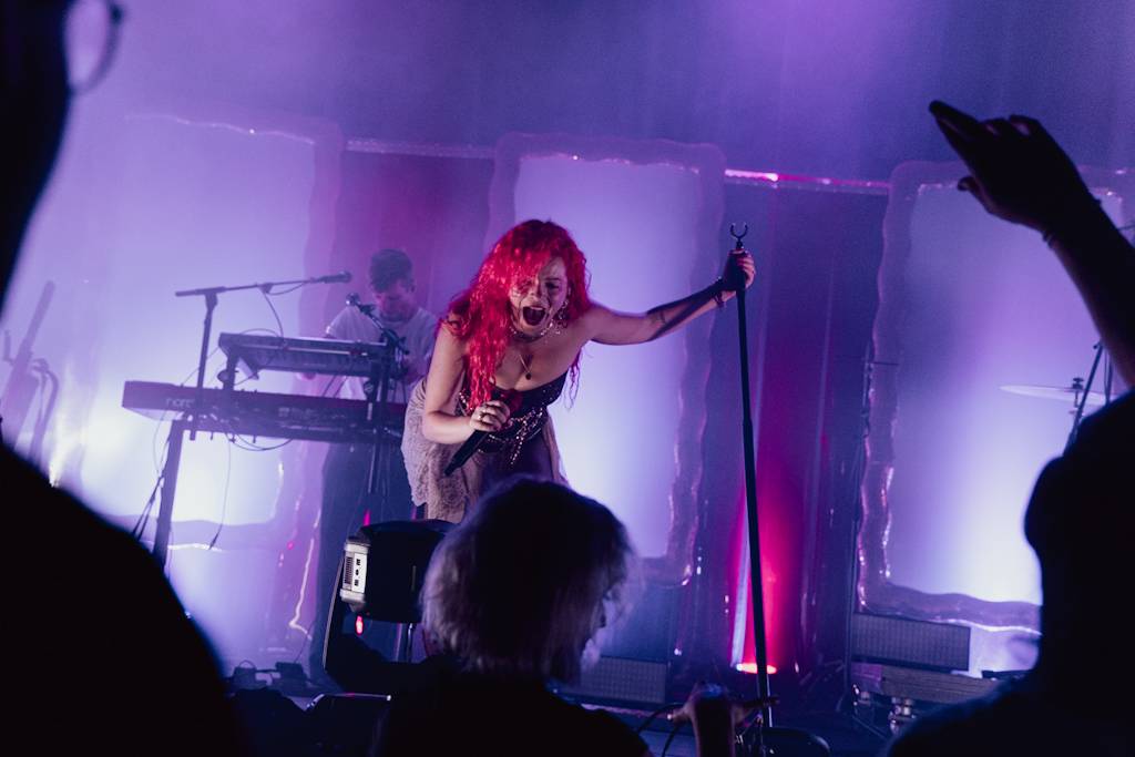 Brno zažilo hudební extázi: MYDY a We Are Domi roztančili Flédu