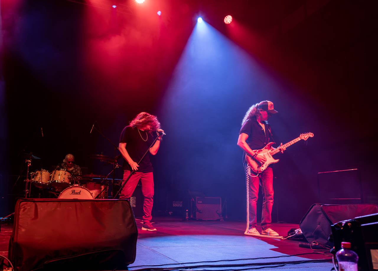 Ian Paice a jeho Purpendicular zahráli v Plzni to nejlepší z repertoáru Deep Purple