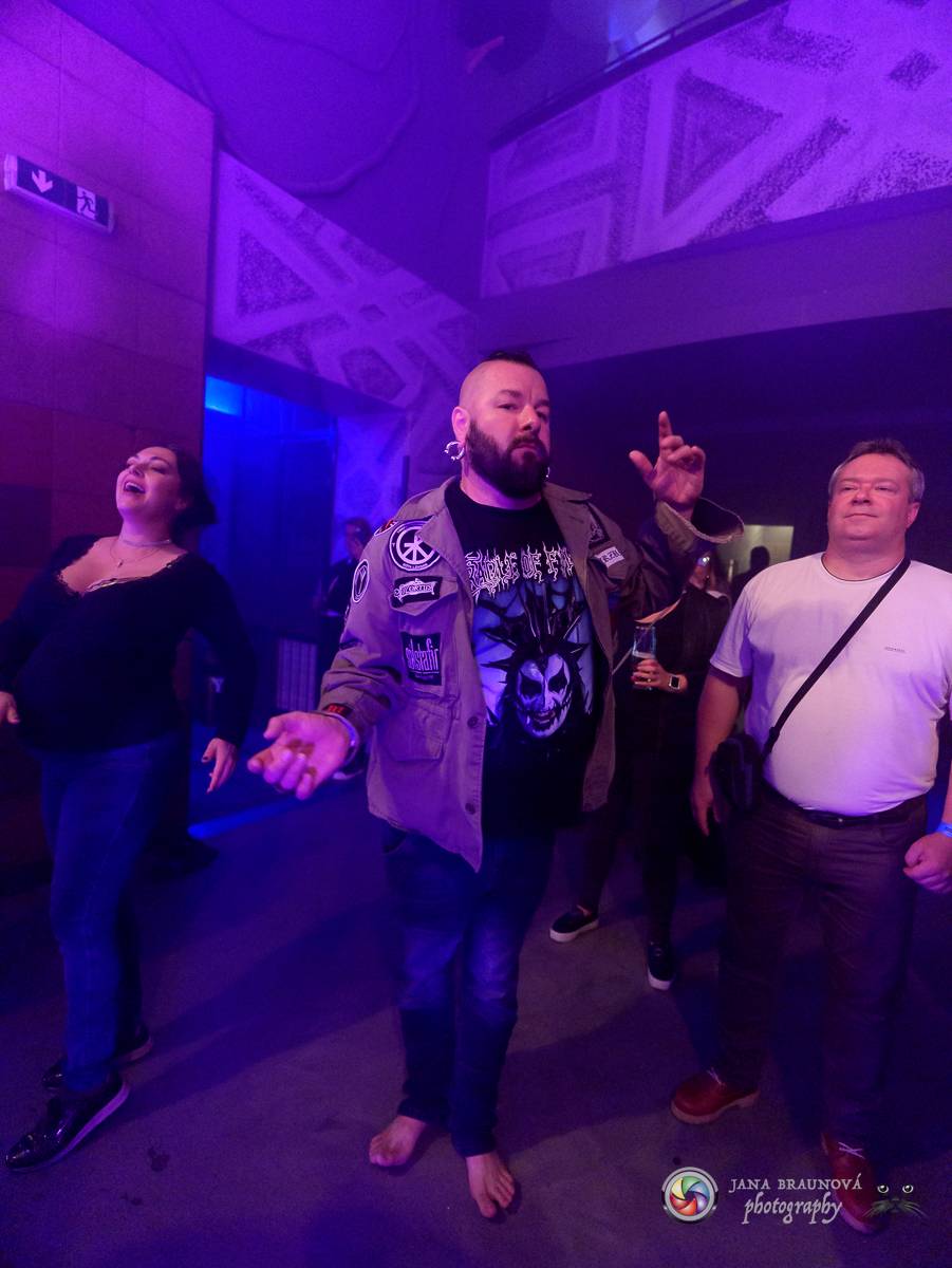 MYDY a We Are Domi roztančili plzeňské Divadlo pod lampou