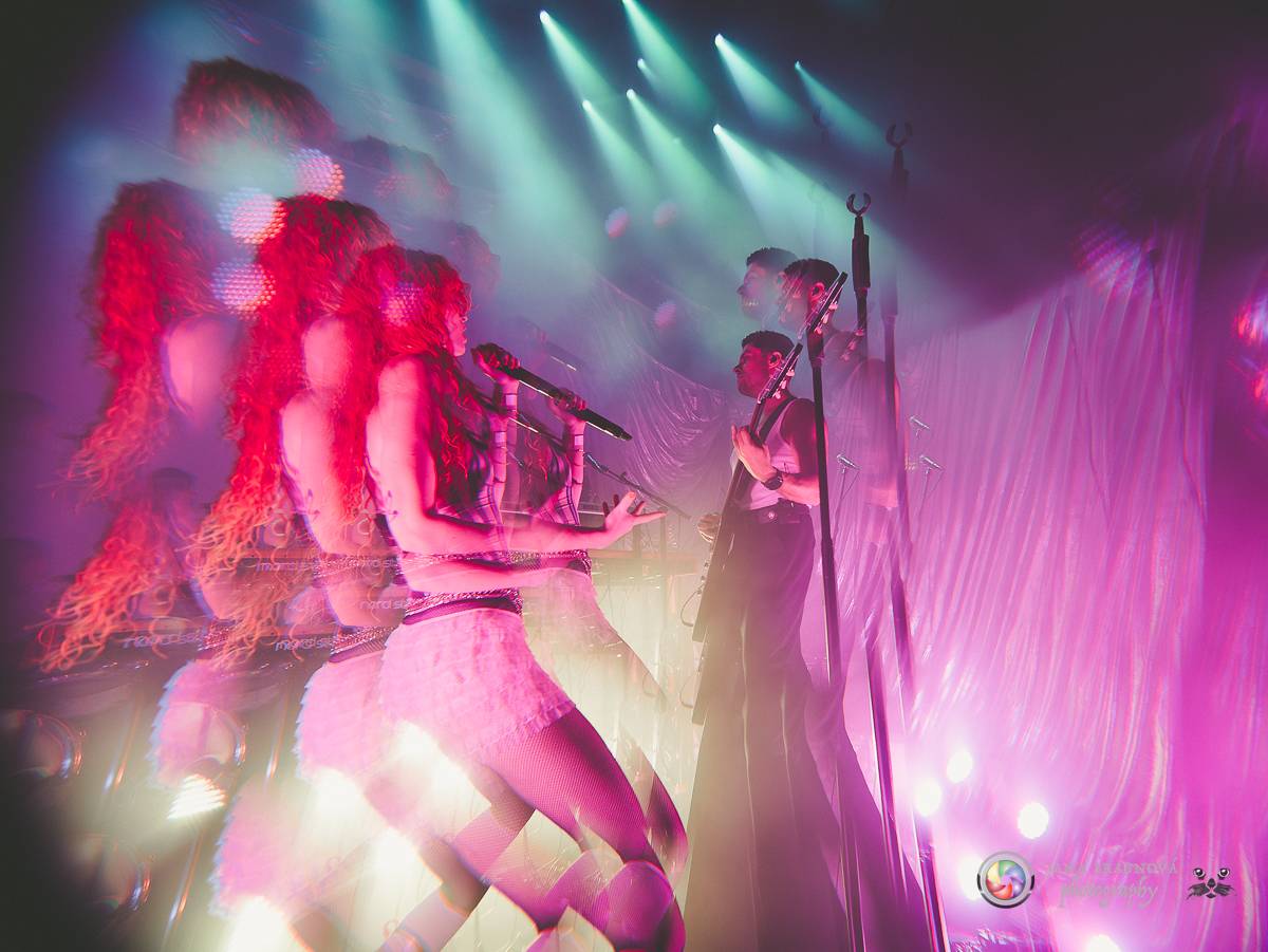 MYDY a We Are Domi roztančili plzeňské Divadlo pod lampou