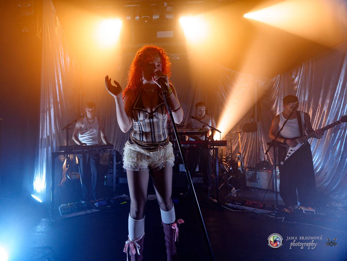 MYDY a We Are Domi roztančili plzeňské Divadlo pod lampou