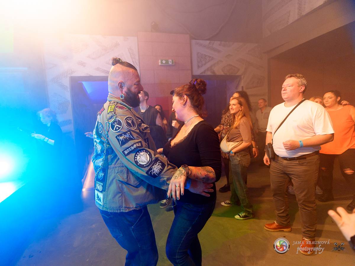 MYDY a We Are Domi roztančili plzeňské Divadlo pod lampou