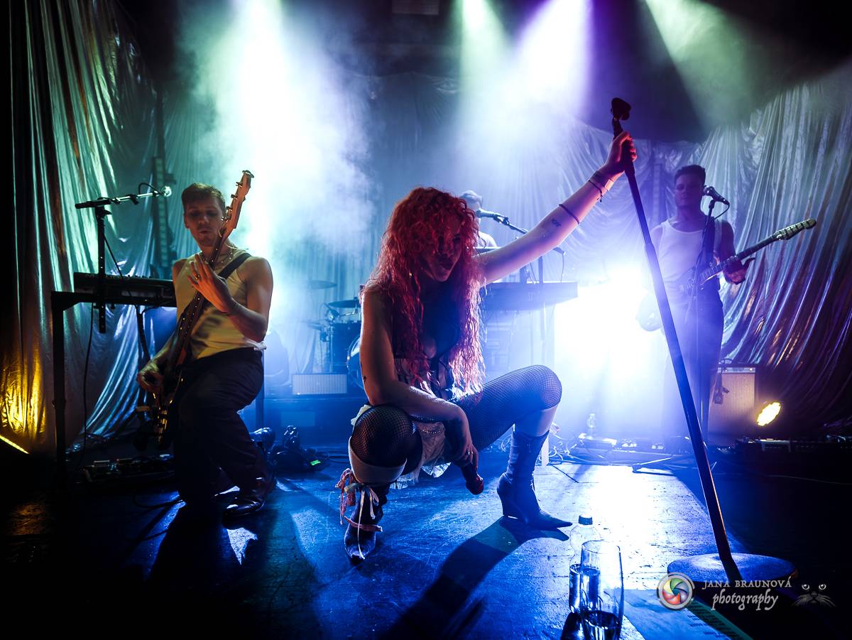 MYDY a We Are Domi roztančili plzeňské Divadlo pod lampou