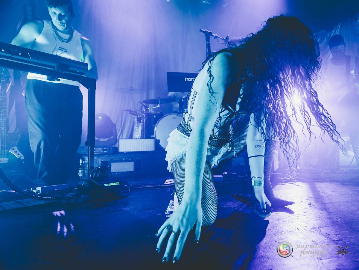 MYDY a We Are Domi roztančili plzeňské Divadlo pod lampou