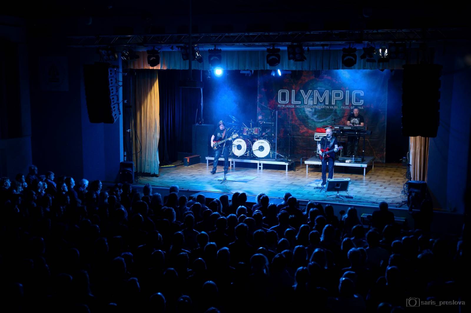 Vlak, co nikdy nestaví. Olympic dorazil do plzeňské Šeříkovky