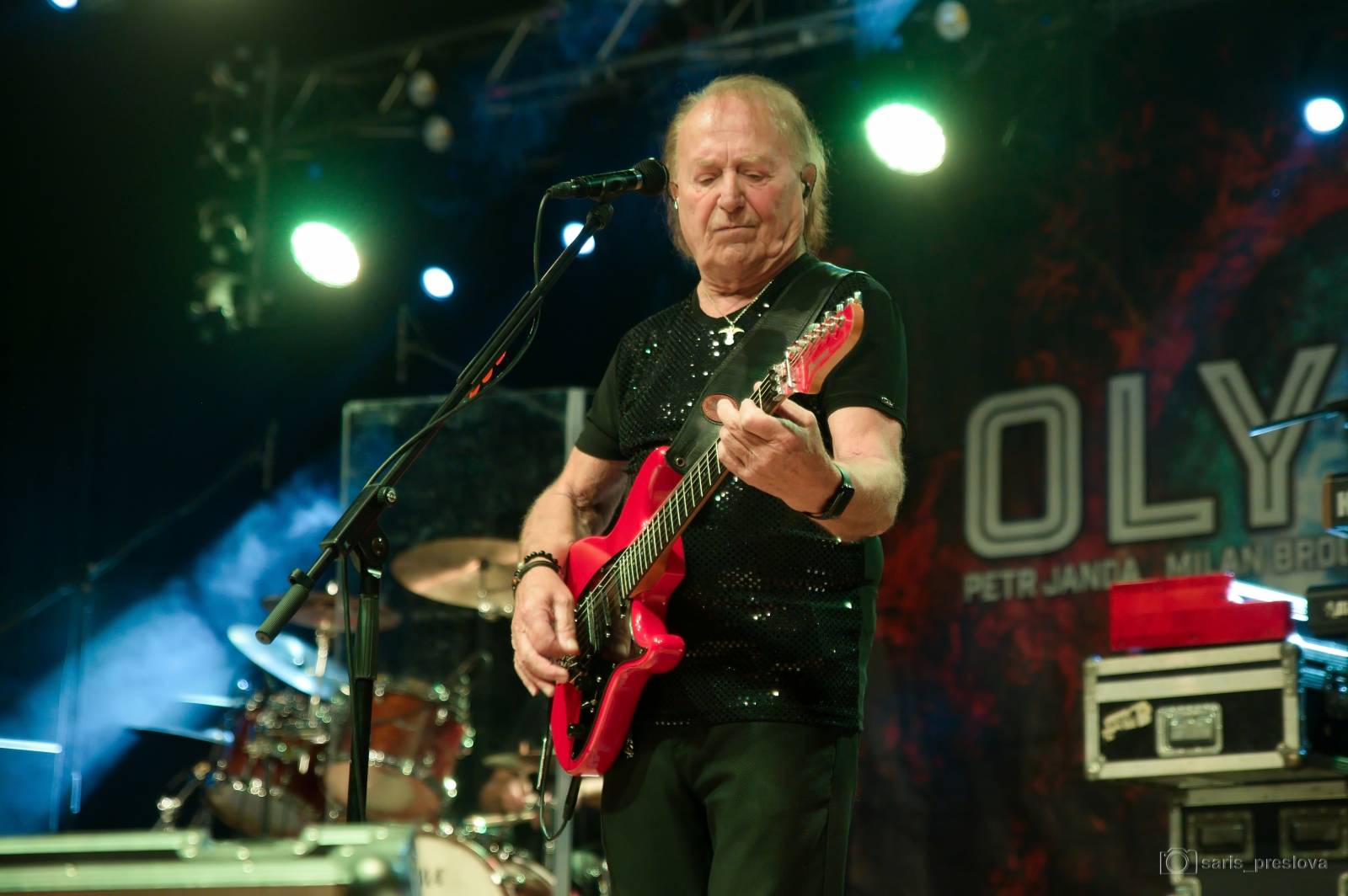 Vlak, co nikdy nestaví. Olympic dorazil do plzeňské Šeříkovky