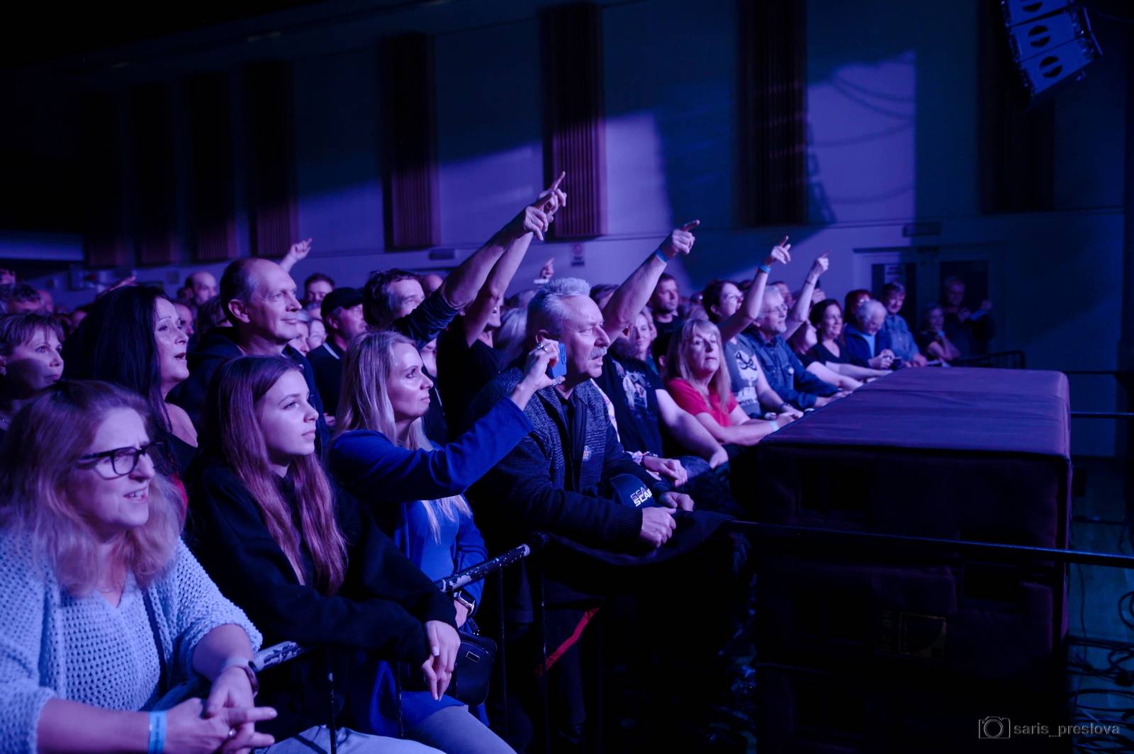 Vlak, co nikdy nestaví. Olympic dorazil do plzeňské Šeříkovky