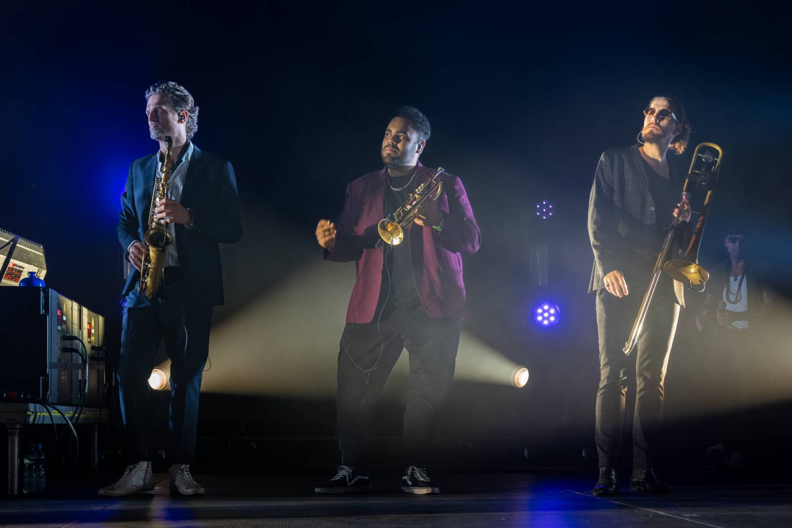 Parov Stelar roztančil Forum Karlín, vyprodanou show otevřel DJ El Siciliano