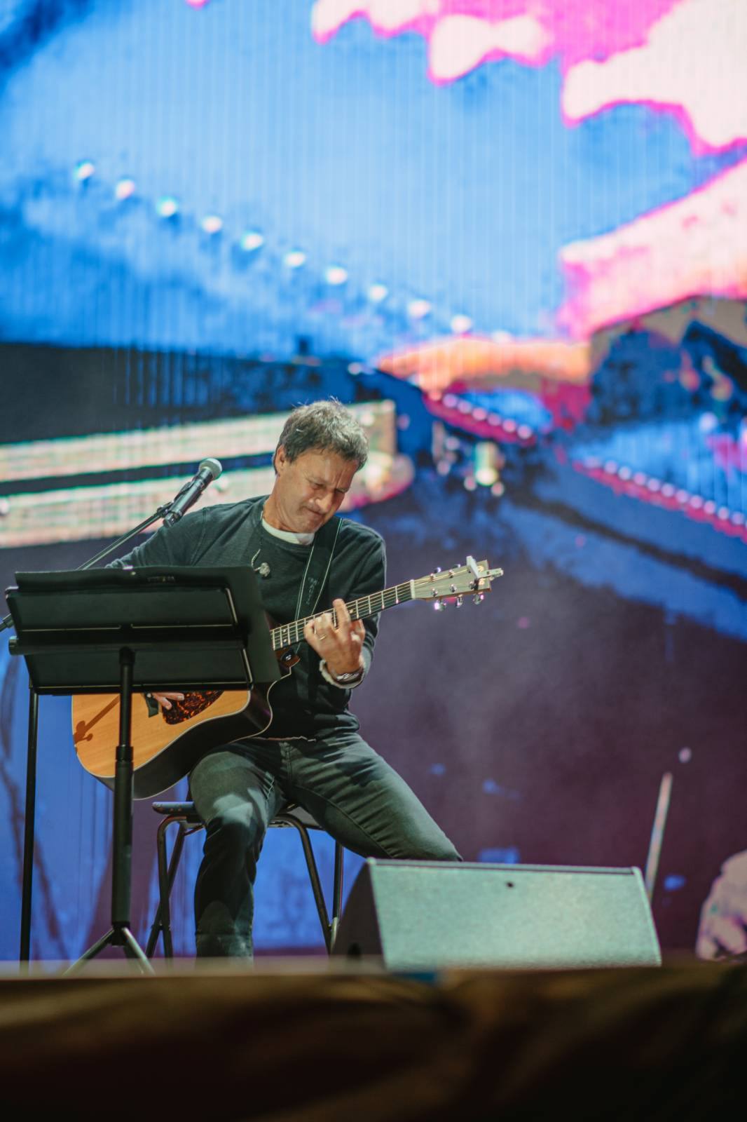 Český mejdan s Impulsem rozhýbal Prahu. Vystoupili Marek Ztracený, Marie Rottrová, Paľo Habera i Jelen