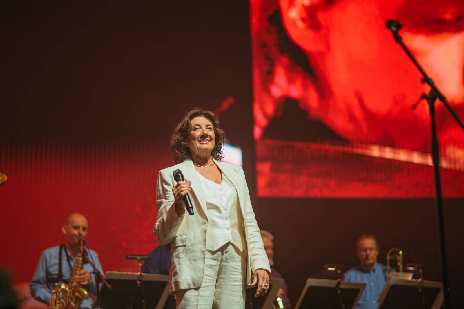 Český mejdan s Impulsem rozhýbal Prahu. Vystoupili Marek Ztracený, Marie Rottrová, Paľo Habera i Jelen