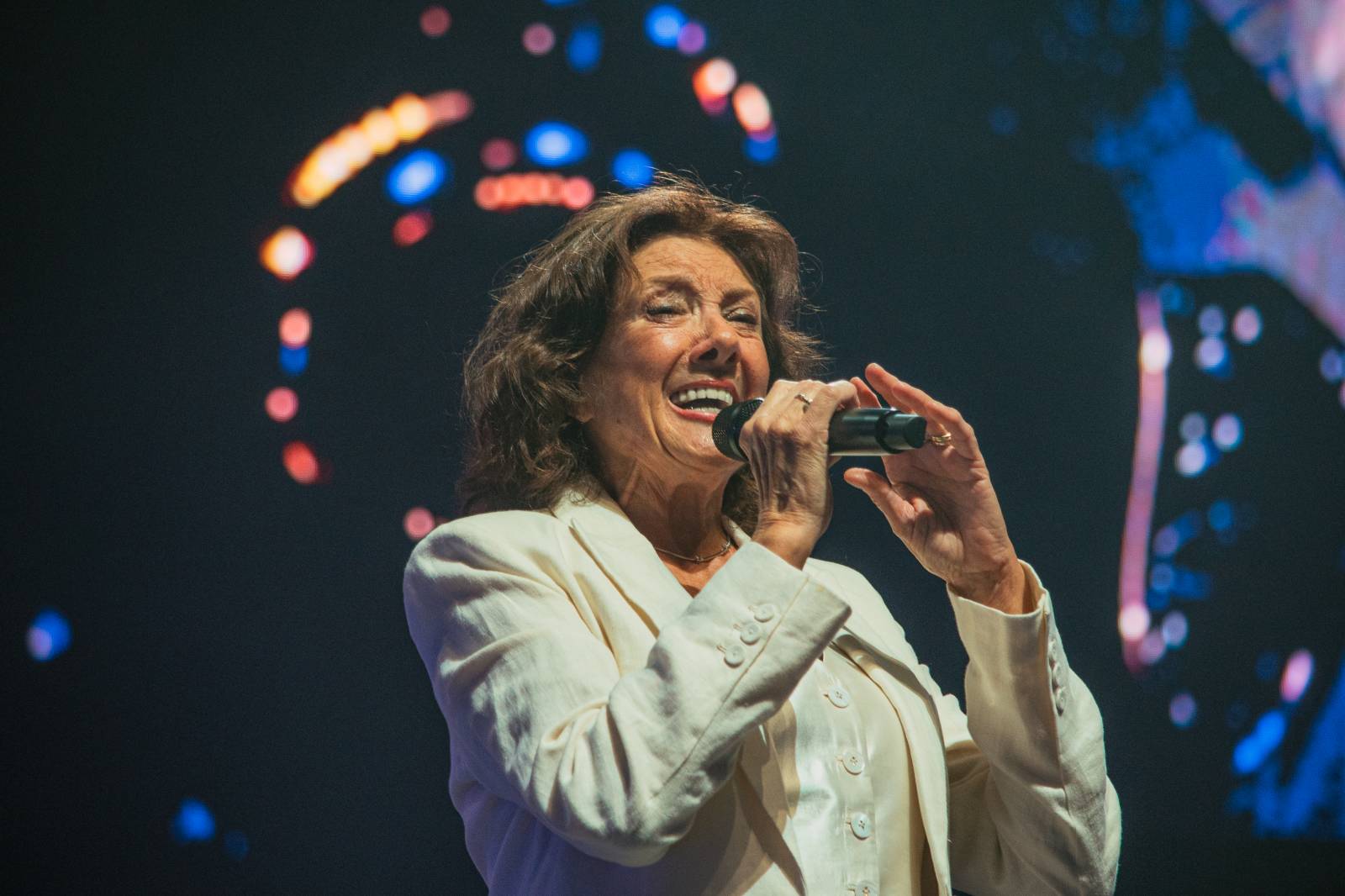 Český mejdan s Impulsem rozhýbal Prahu. Vystoupili Marek Ztracený, Marie Rottrová, Paľo Habera i Jelen