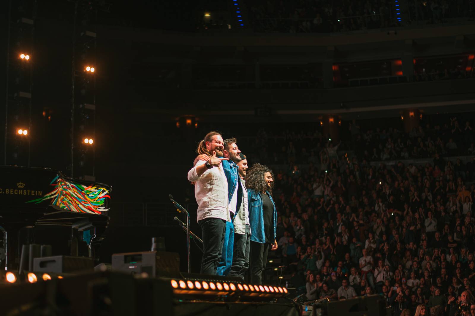 Český mejdan s Impulsem rozhýbal Prahu. Vystoupili Marek Ztracený, Marie Rottrová, Paľo Habera i Jelen