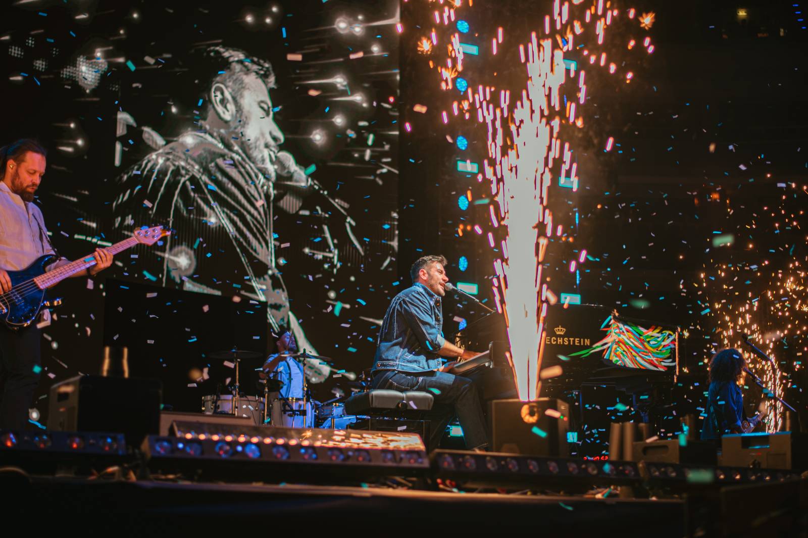 Český mejdan s Impulsem rozhýbal Prahu. Vystoupili Marek Ztracený, Marie Rottrová, Paľo Habera i Jelen