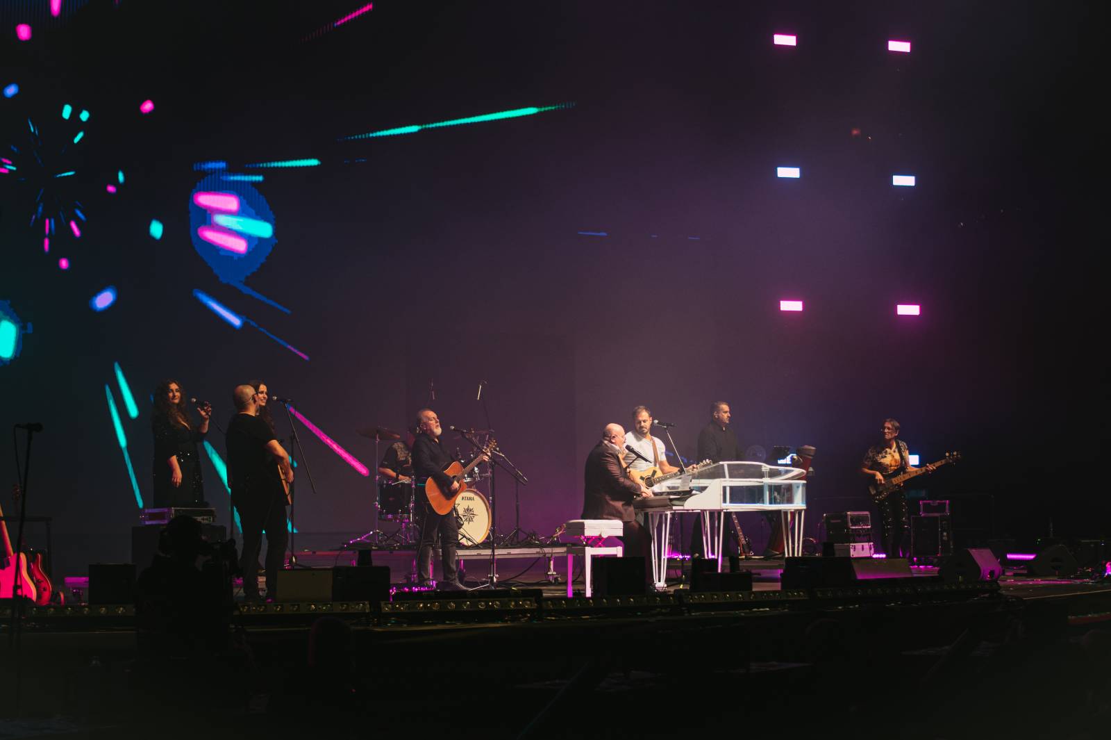 Český mejdan s Impulsem rozhýbal Prahu. Vystoupili Marek Ztracený, Marie Rottrová, Paľo Habera i Jelen