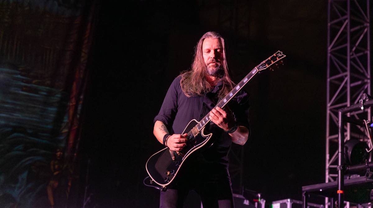  Arch Enemy, Eluveitie, Amorphis a Gatecreeper proměnili halu v pražských Holešovicích na metalové nebe