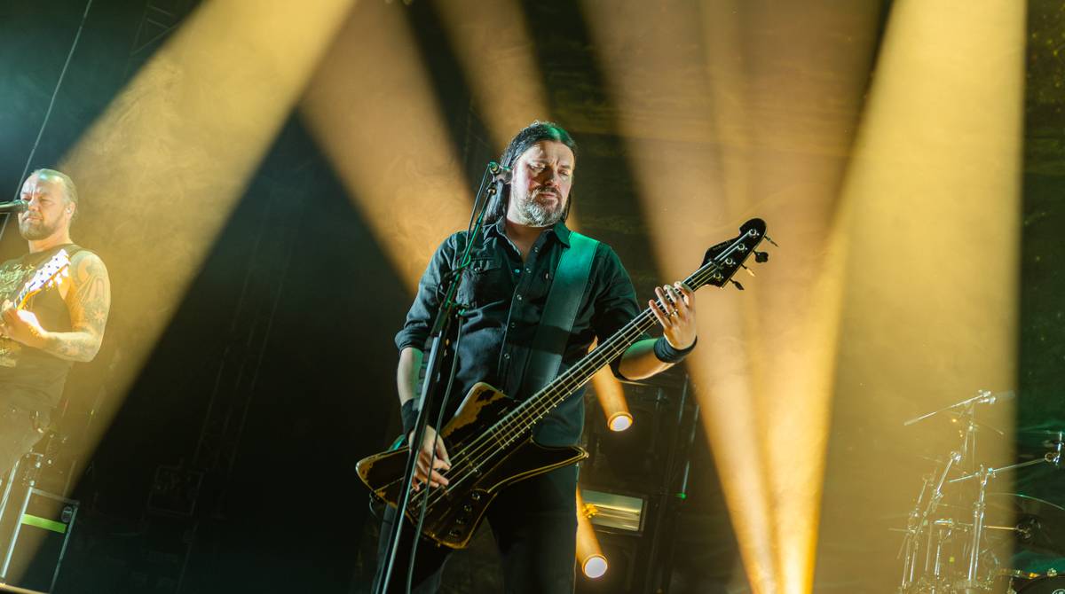  Arch Enemy, Eluveitie, Amorphis a Gatecreeper proměnili halu v pražských Holešovicích na metalové nebe