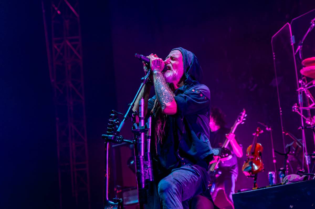  Arch Enemy, Eluveitie, Amorphis a Gatecreeper proměnili halu v pražských Holešovicích na metalové nebe