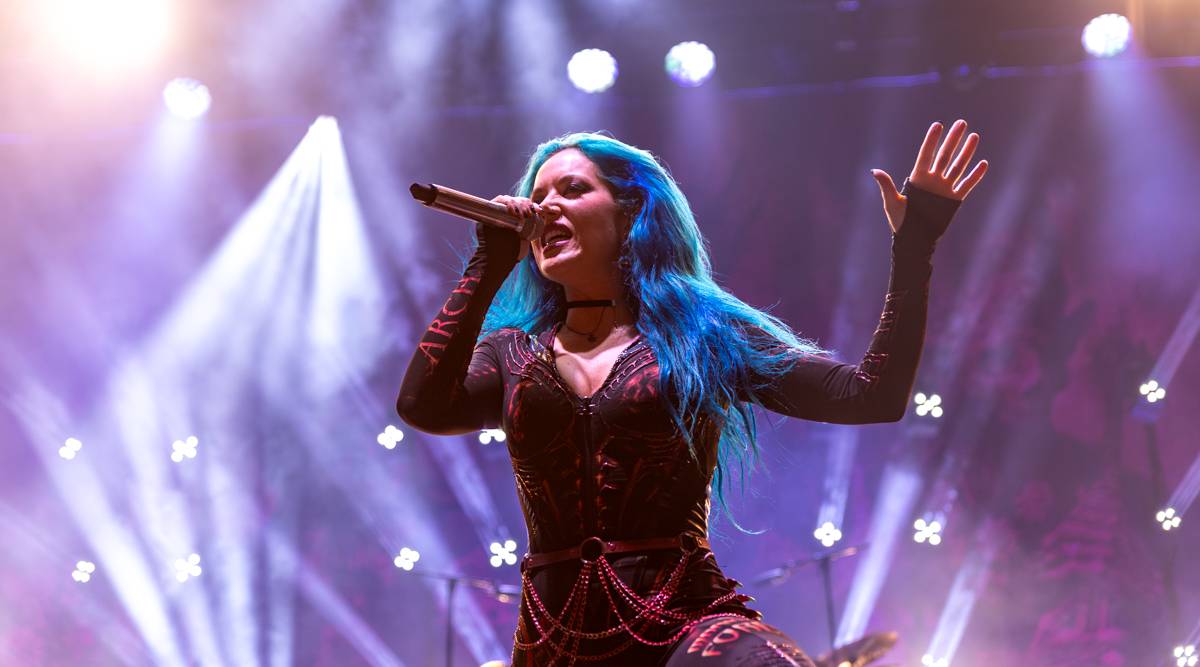  Arch Enemy, Eluveitie, Amorphis a Gatecreeper proměnili halu v pražských Holešovicích na metalové nebe