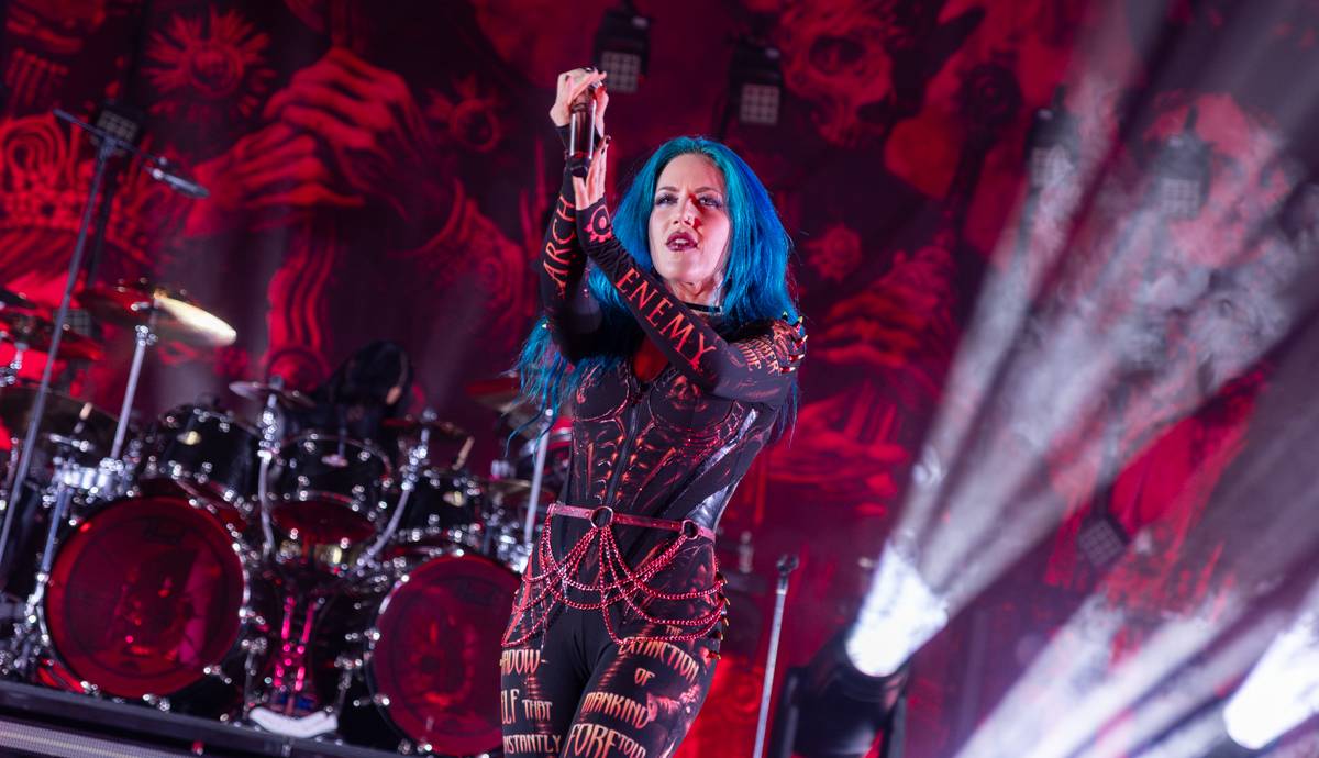  Arch Enemy, Eluveitie, Amorphis a Gatecreeper proměnili halu v pražských Holešovicích na metalové nebe