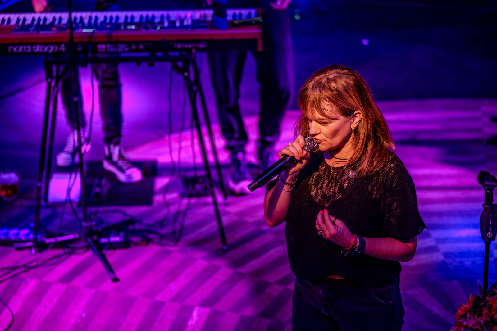 Famózní Marta Jandová. Do pražského Lucerna Music Baru zpěvačka přivezla to nejlepší ze své tvorby