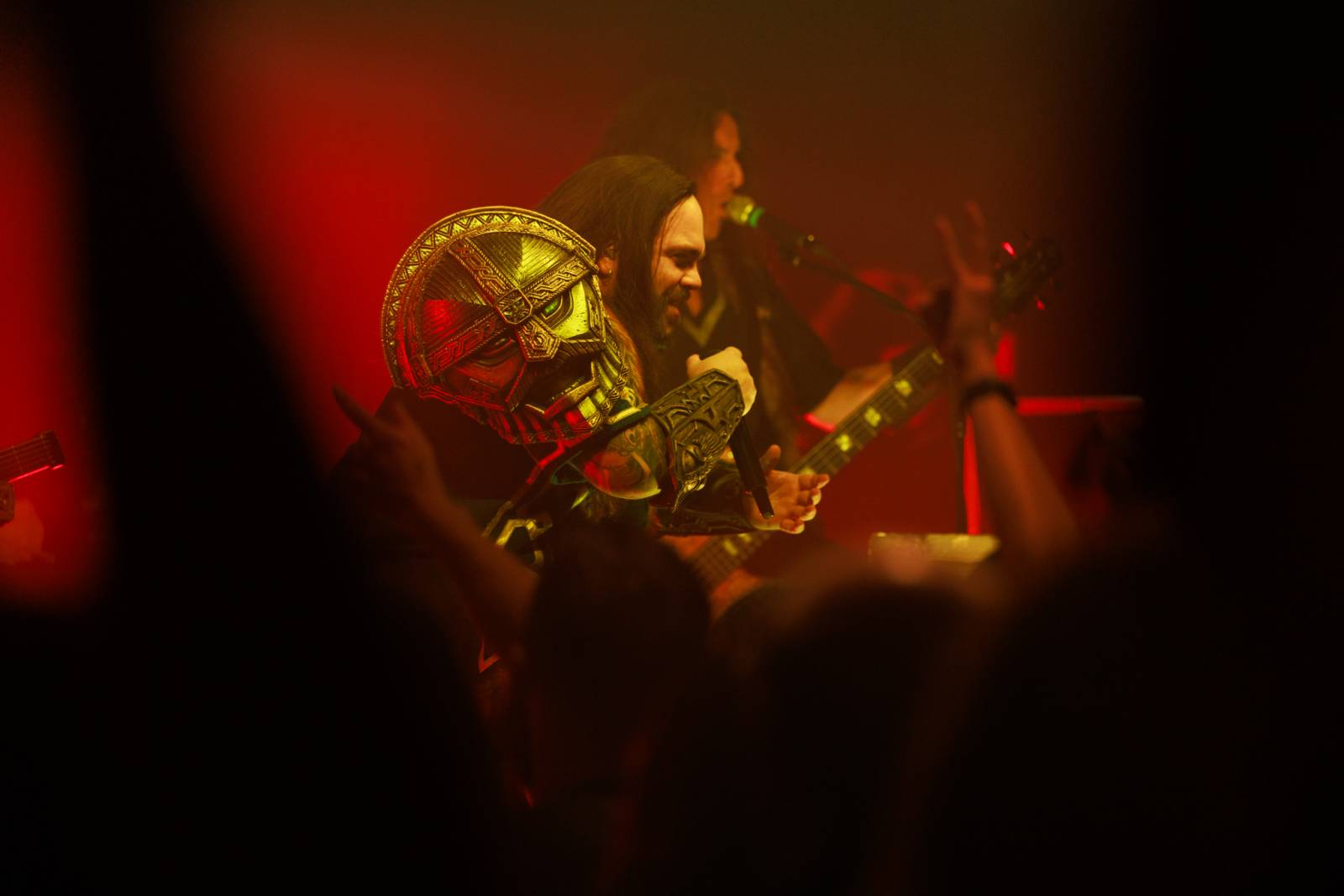 Metalová horečka v MeetFactory. Do Prahy se vrátili Wind Rose