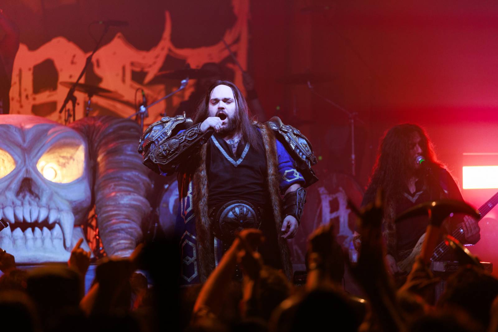 Metalová horečka v MeetFactory. Do Prahy se vrátili Wind Rose