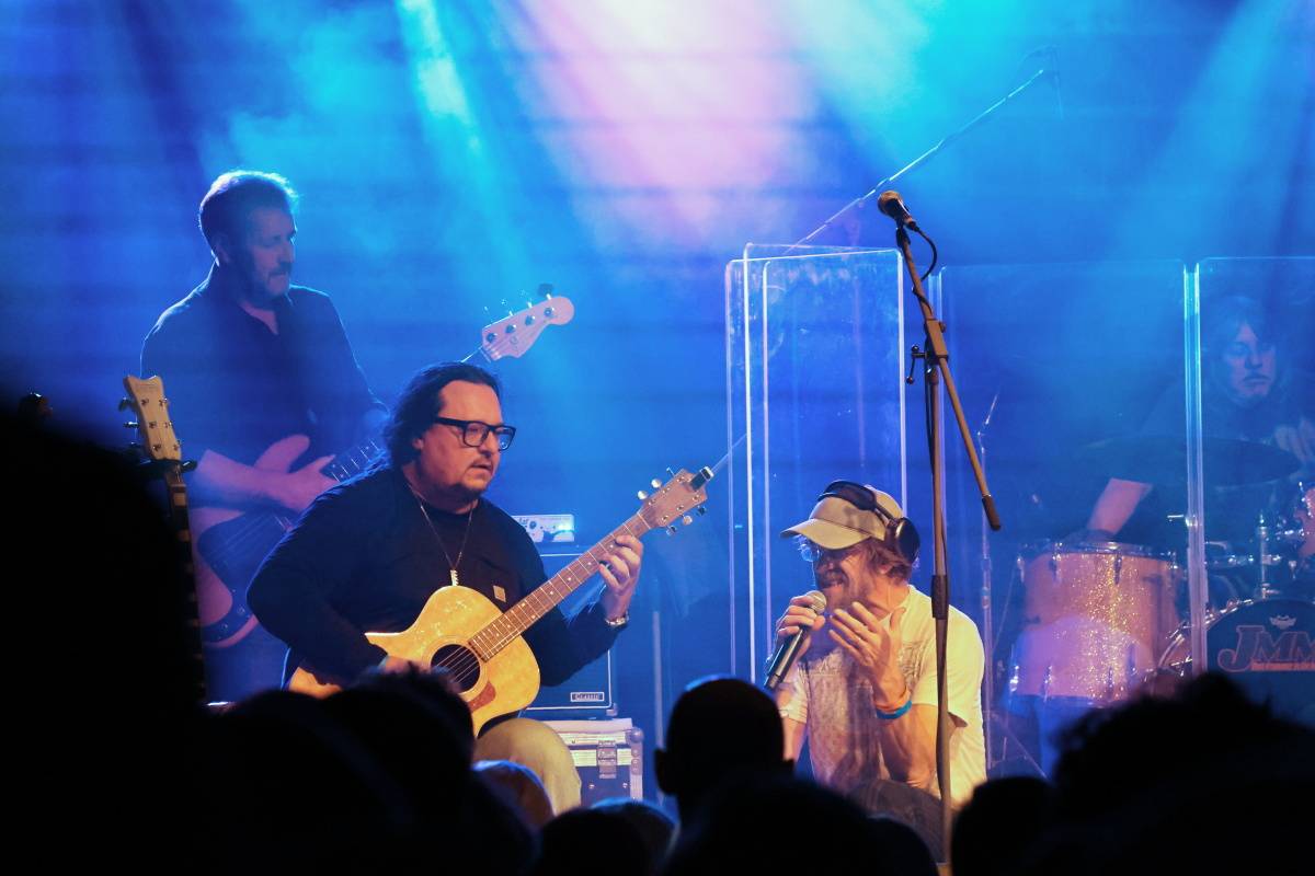 Žádný unplugged. Dan Bárta s Alicí dorazili do Brna v plné parádě