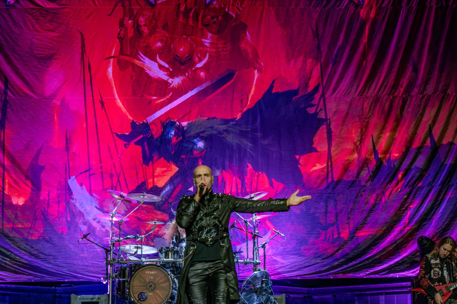 Metalové zemětřesení v Praze. Helloween oslavili ve vyprodané O2 areně čtyřicet let na scéně