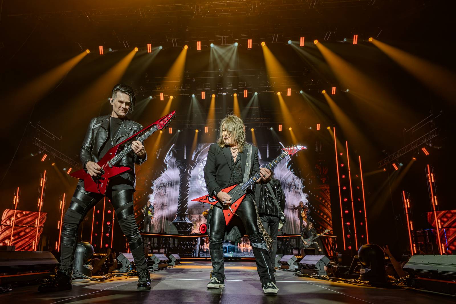 Metalové zemětřesení v Praze. Helloween oslavili ve vyprodané O2 areně čtyřicet let na scéně