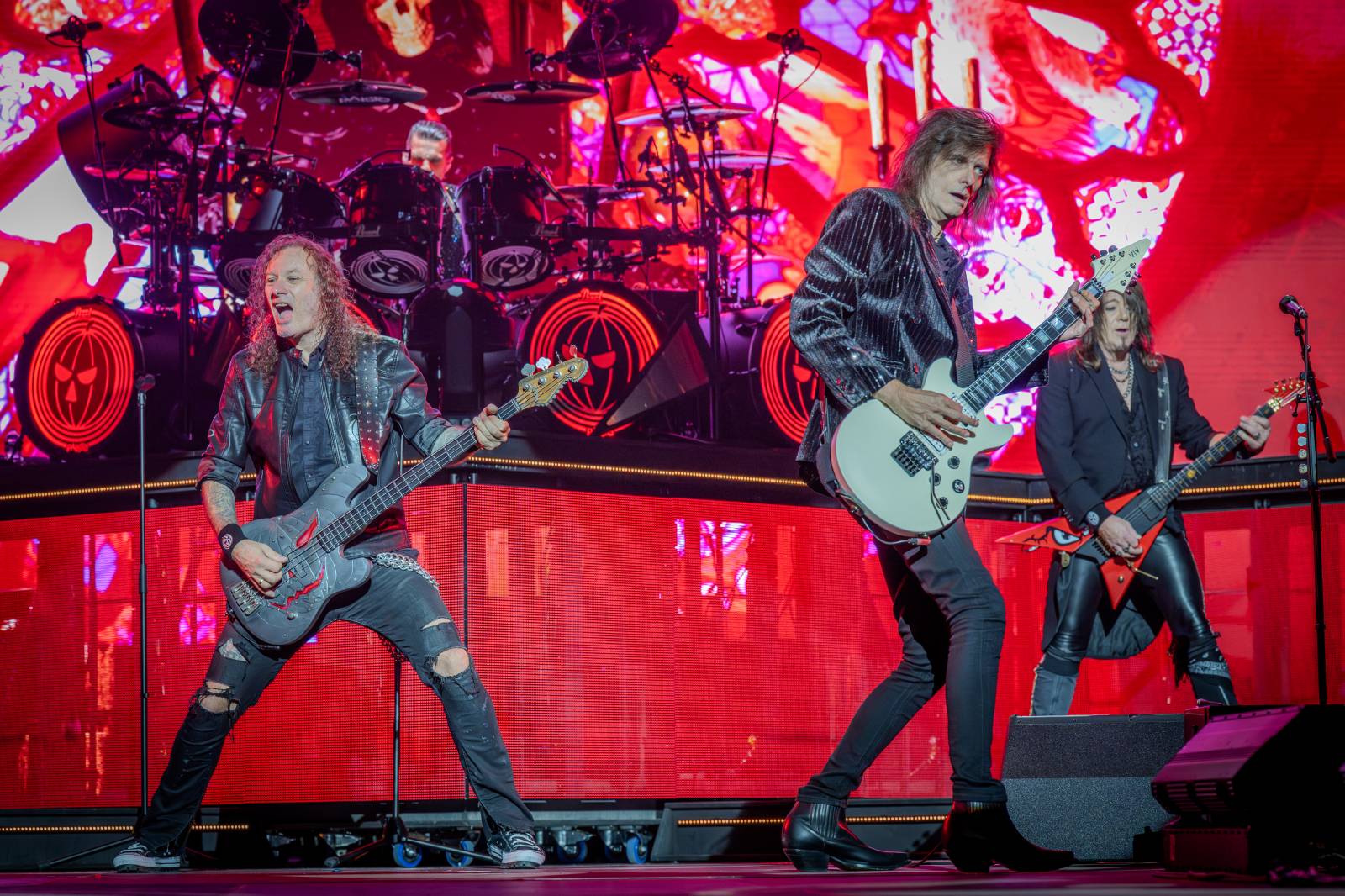 Metalové zemětřesení v Praze. Helloween oslavili ve vyprodané O2 areně čtyřicet let na scéně