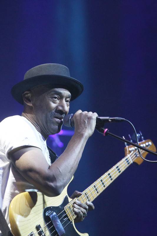 Legendární baskytarista Marcus Miller se představil na festivalu JazzFestBrno, zavzpomínal na Milese Davise