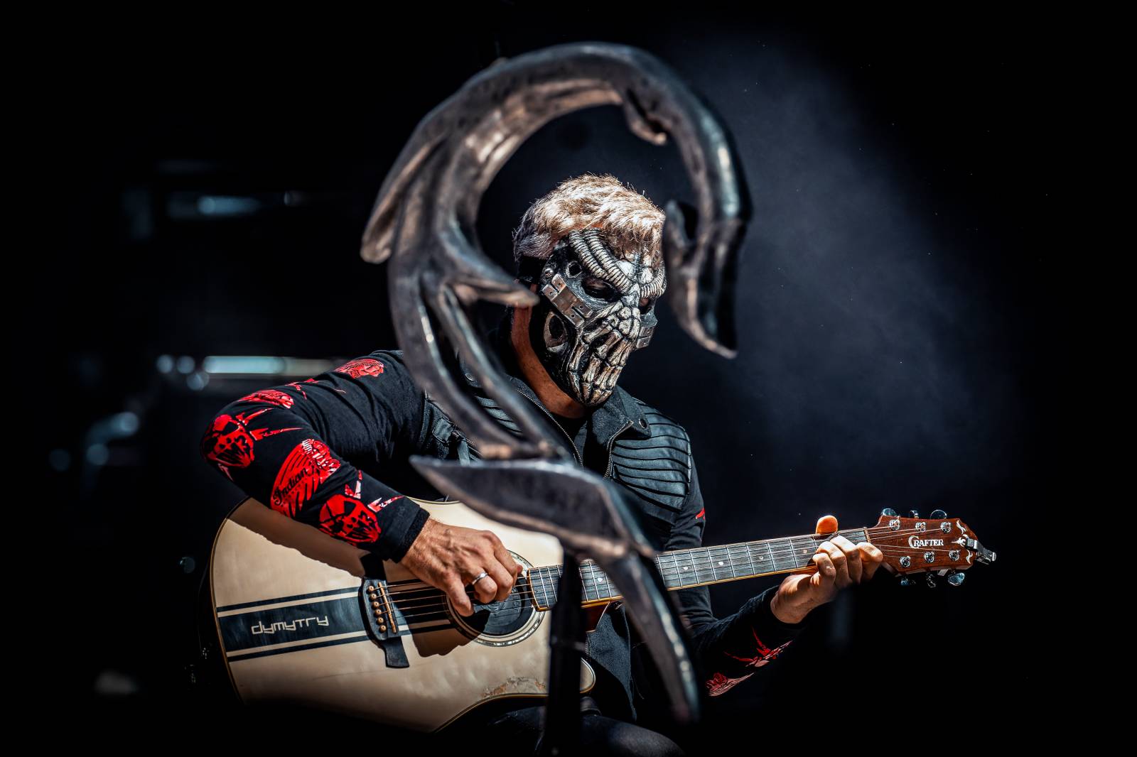 Dymytry vyrazili na podzimní turné. Jejich ohňová show ve Foru Karlín brala dech