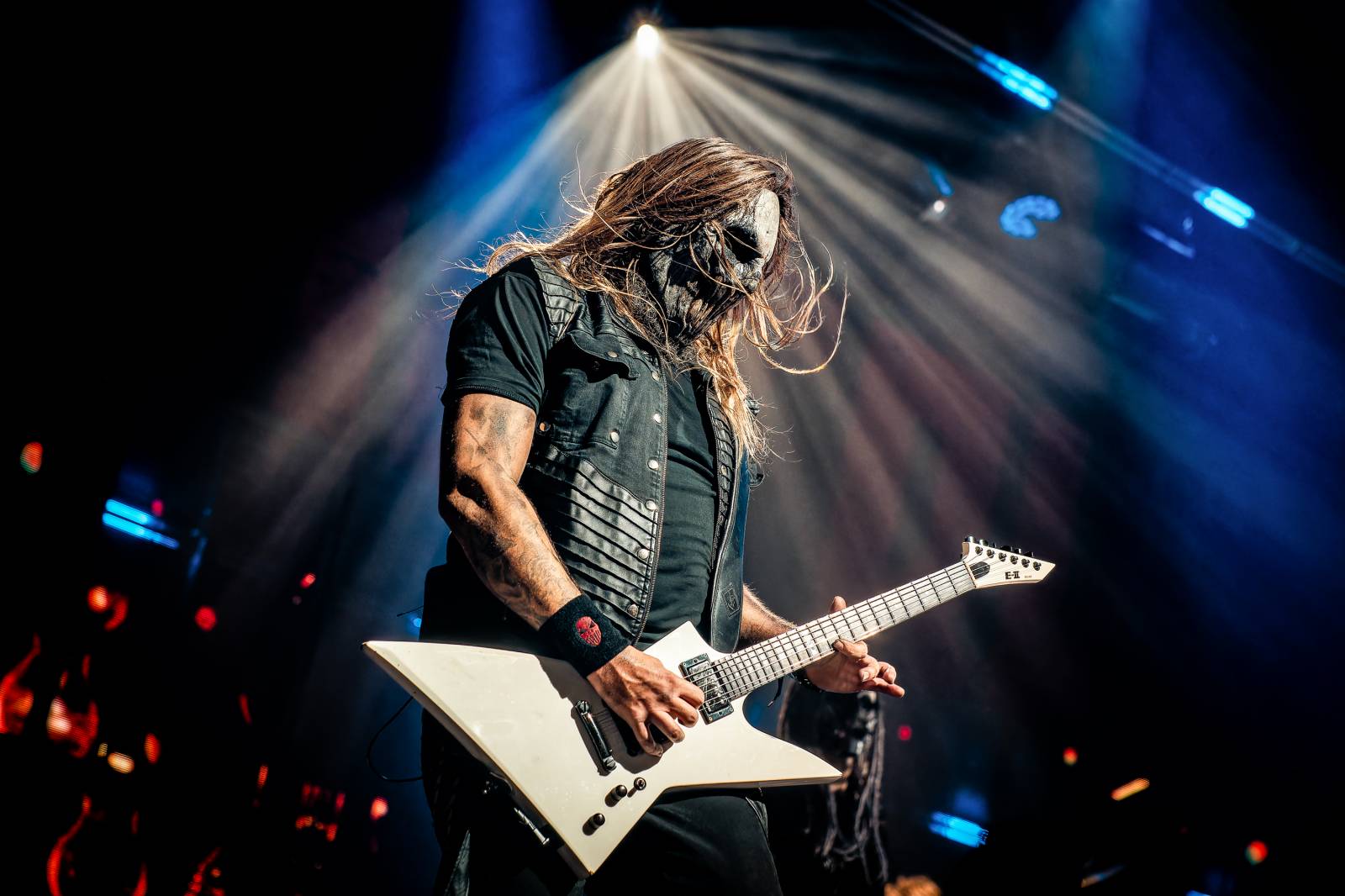 Dymytry vyrazili na podzimní turné. Jejich ohňová show ve Foru Karlín brala dech