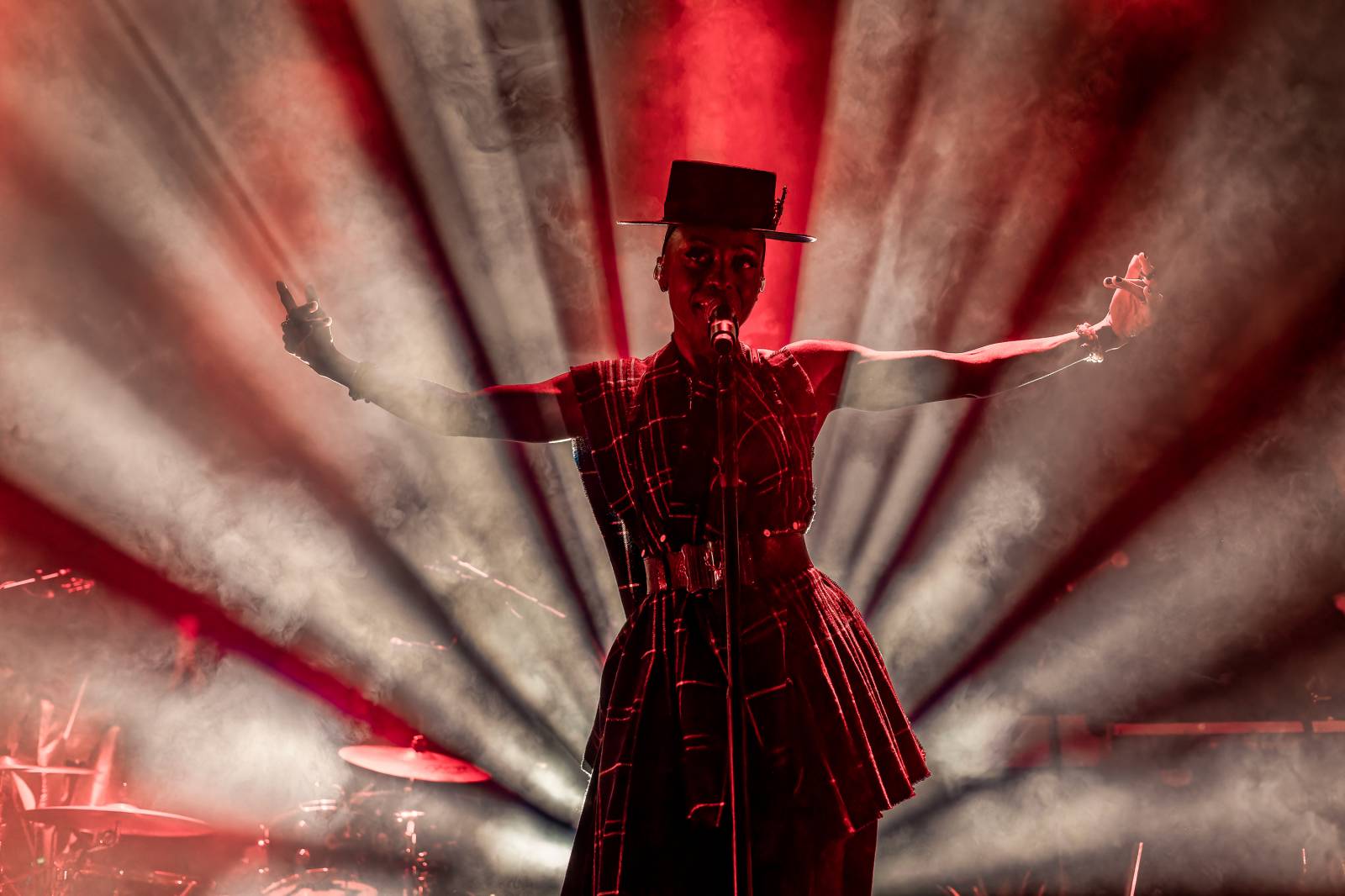 Morcheeba speciální efekty nepotřebuje. Fanoušky v SaSaZu hypnotizovala svým hlasem 