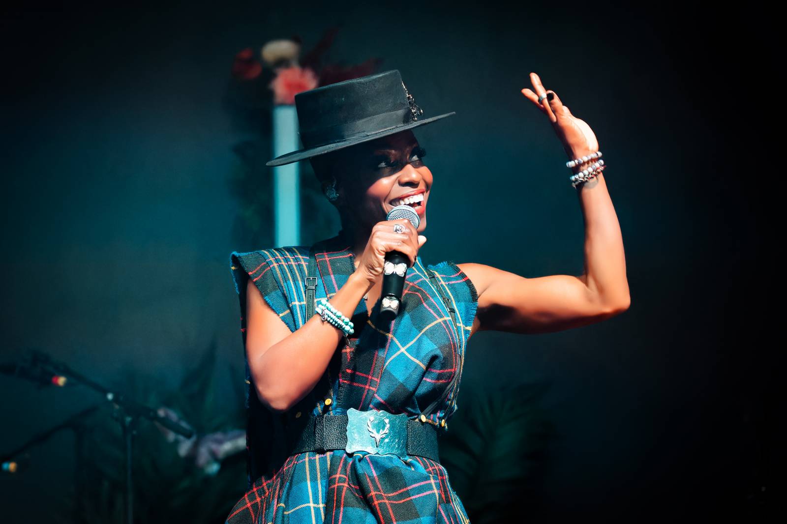 Morcheeba speciální efekty nepotřebuje. Fanoušky v SaSaZu hypnotizovala svým hlasem 